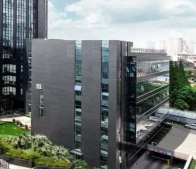 龙门点焊机在大型工件焊接中的定制化方案设计与应用